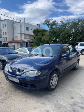 رينو ميجان كلاسيك 2001 أوتوماتيك بحالة الوكالة مميزة جداً | Renault Megane Classic 2001 Automatic