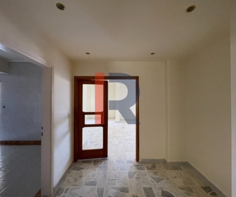 R9-3905 Newly Renovated Apartment for Sale in Abou Samra – Sahat Saadoun, Tripoli, 185 m²