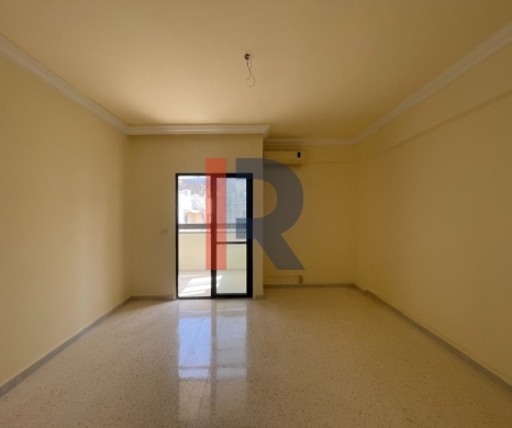 R9-3905 Newly Renovated Apartment for Sale in Abou Samra – Sahat Saadoun, Tripoli, 185 m² — 12