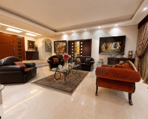 High-end finishing/Luxurious building/Super prime location/Keserouan/Fatqa-فتقا/REF#HW140184