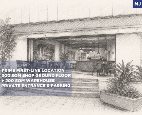 First line/commercial opportunity/private entrance/Ain El Mraiseh,beirut/عين المريسة/REF#MJ140183