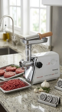 مفرمة لحم باناسونيك بقوة 1500 واط | Panasonic 1500W Meat Grinder MK-G1550P
