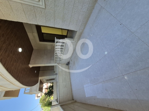 شقة أرضي مع تراس للبيع في تعلبايا | Ground Floor Apartment with Terrace for Sale in Taalabeya