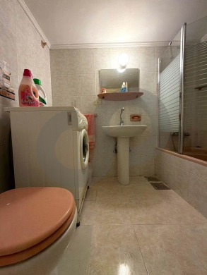 Unobstructed sea and Airport view apartment for sale in dohat aarmounREF#OR140240 — 13