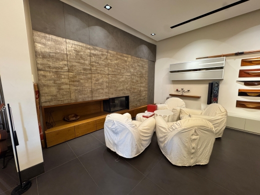 Spacious 4-Bedroom Apartment For Sale in Hamra, Ras Beirut