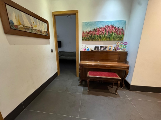 Spacious 4-Bedroom Apartment For Sale in Hamra, Ras Beirut — 16