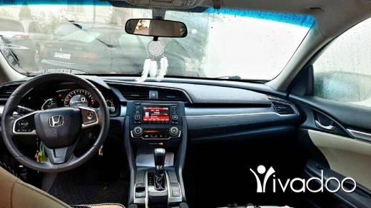 civic 2016  in Hazmieh, Baabda  Vivadoo