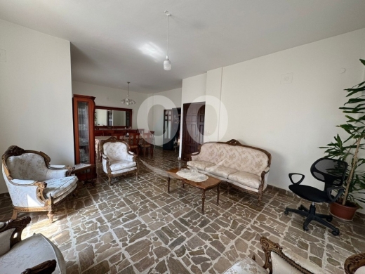 Apartments for sale in Amchit - 191 m2 apartment with Prime Location for sale in Aamchit - شقة للبيع في عمشيت