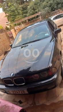 BMW in Ain Kfarzabad - BMW e39 Model 2000