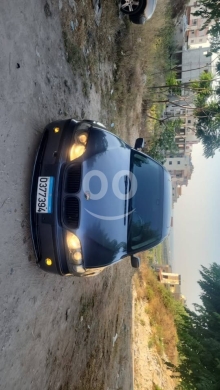 BMW dans Nabatyeh - نيو بوي موديل 2003