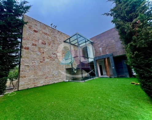 Villas for sale in Chemlan - Luxurious 850 m2 Villa+ Garden,Terrace & Pool+Mountain/sea view for sale in Tilal Chemlane-Aley