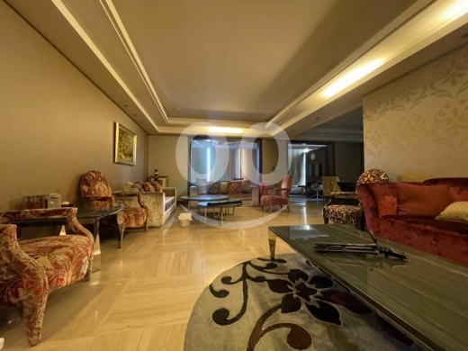 Apartments for sale in Ramlet al-Baydah - 360m2 apartment 4sale in Ramlet El Bayda - شقة للبيع في الرملة البيضاء