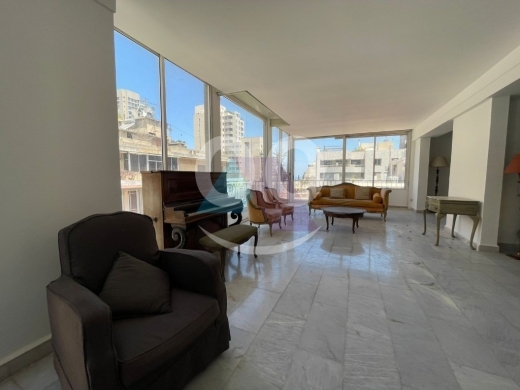 Apartments for sale in Achrafieh - 475m2 apartment with Prime Location 4sale in Achrafieh/Abed El Wahab شقة في الاشرفية