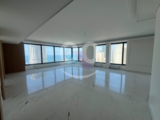 Apartments for sale in Ain Mreisseh - 400m2 Apartment+sea view 4sale in Ain el Mrayseh-Clemenceau -كليمنصو