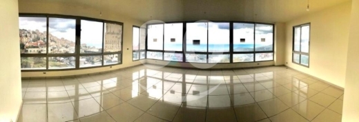 Commercials for sale in Beit El Kikko - 135m2 ofiice-Prime Location 4sale in Beit El Kiko -مكتب للبيع في بيت الكيكو