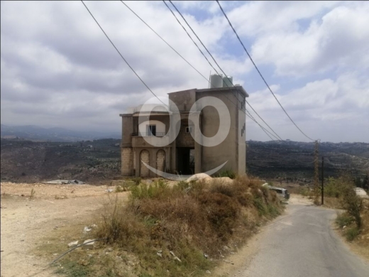 Lands for sale in Moughaïrieh - أرض للبيع منطقة المغيرية الشوف مساحة 2600 متر