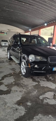 بي ام دبليو في مدينة بيروت - BMW X5 2010