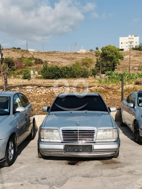 Mercedes-Benz in Beit El Din - Mersedec 300ce modl 93