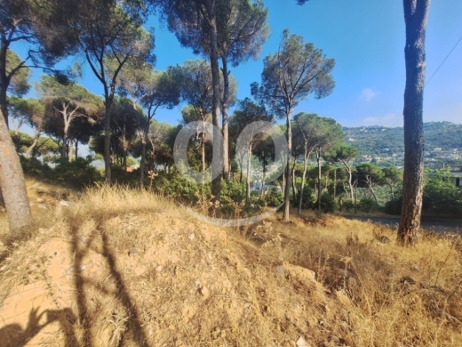 Lands for sale in Baabdat - 1000m2 Land+mountain view |Prime Location| 4sale in Baabdat - أرض للبيع في بعبدات