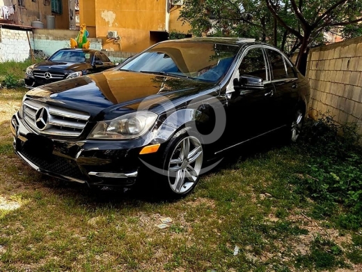 Mercedes-Benz dans Beyrouth - Mercedes c250 2013
