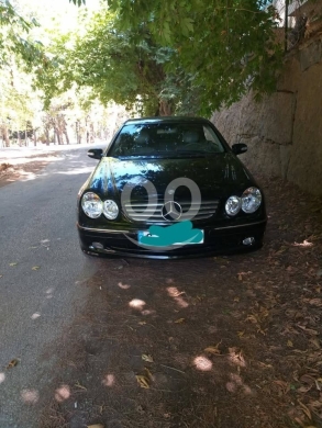 Mercedes-Benz in Choueifat - Mercedes CLK 320 model 2005
