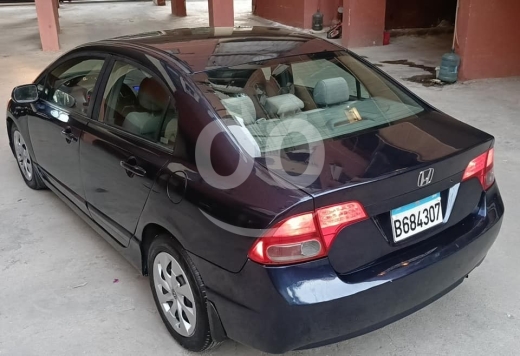 Honda in Beirut City - Honda civic Model 2007