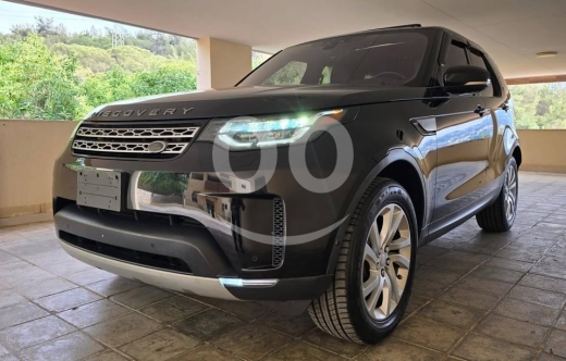 Land Rover in Zouk Mosbeh - LAND ROVER DISCOVERY LR5 2017