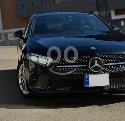 Mercedes-Benz dans Beyrouth - Mercedes A class 220 2020