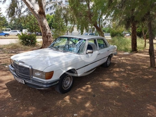 Mercedes-Benz in Beirut City - 280se model 76