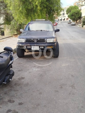 Nissan in Chehim - Pathfender 1997