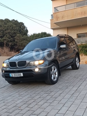 BMW dans Beyrouth - X5 2006