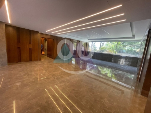 Apartments for sale in Achrafieh - 165m2 apartment|Prime Location|4sale in Achrafieh - شقة للبيع في الأشرفية