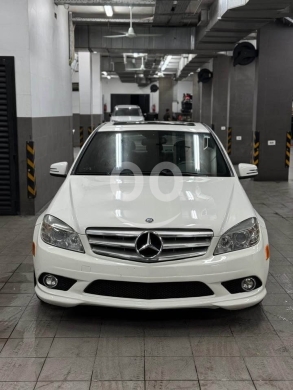 Mercedes-Benz in Bourj el Barajneh - Mercedes c300 2010