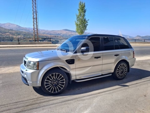 Land Rover in Zgharta - Range Rover Sport 2006