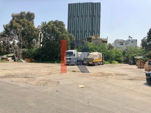 R9-93 Land for sale in Port Beirut, Karantina.