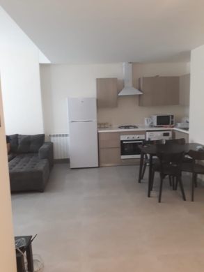 Apartments for sale dans Achrafieh - R9-168 Furnished cozy apartment for sale in Achrafieh, Beirut