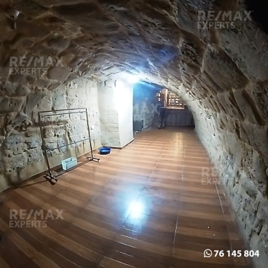 R9-338 Shop for sale in tripoli!