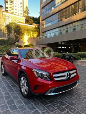 Mercedes-Benz in Beirut City - Mercedes Gla 250 model 2017