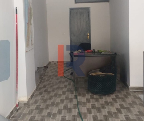 R9-739 Shop for Sale in Tall Tripoli – 70 m²