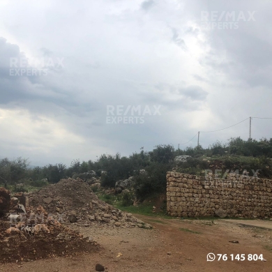 R9-968 Land for Sale in Nakhle Koura – 1,951 m², Residential أرض للبيع في النخلة الكورة –… — 3