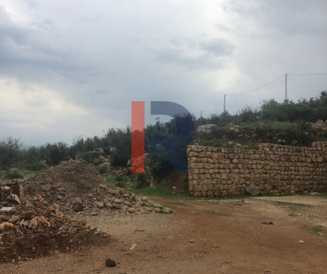 R9-968 Land for Sale in Nakhle Koura – 1,951 m², Residential — 5
