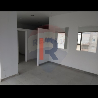 R9-993 Shop For Rent in Kousba - Koura — 2