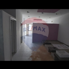 R9-993 Shop For Rent in Kousba - Koura