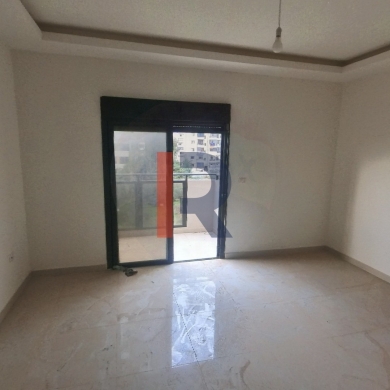 R9-1018 Apartment For Sale in Abou Samra - Tripoli