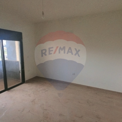 R9-1018 Apartment For Sale in Abou Samra - Tripoli — 2