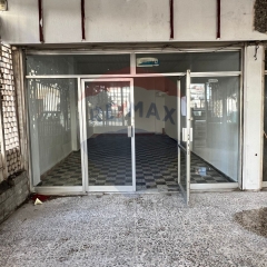 R9-1065 Shop For Sale in Abou Samra - Tripoli