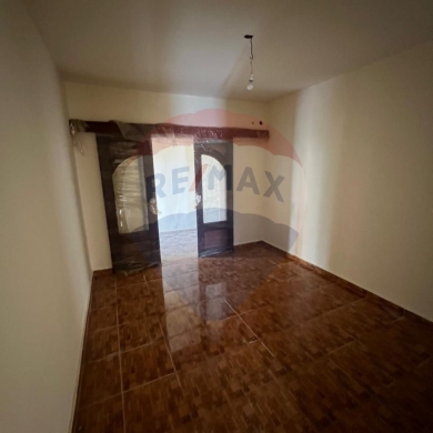 R9-1108 Apartment For Sale in Qalamoun - Tripoli — 4