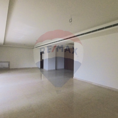 R9-1138 Apartment For Sale in Zone D - Dam & Farez — 3