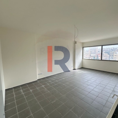 R9-1154 Office For Rent in Sahat Al Nour - Tripoli