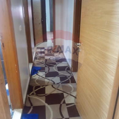 R9-1246 Apartment For Sale in Abou Samra — 2